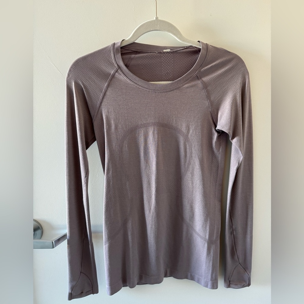 Lululemon Swiftly Tech Long Sleeve